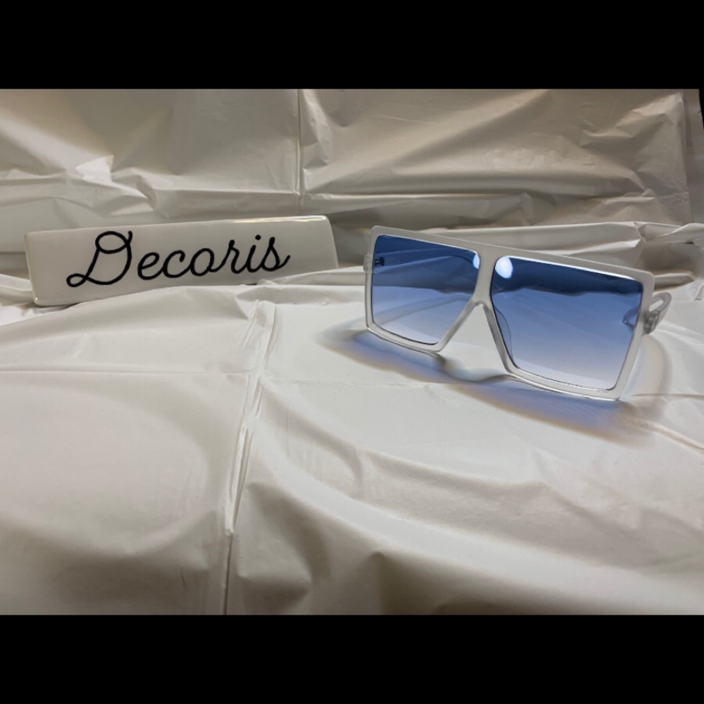 Over Sizes Sunglasses - Picture 5 of 13